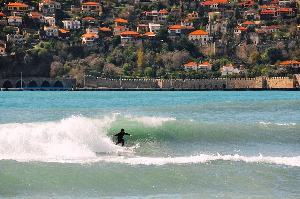 Surfing in Turkiye