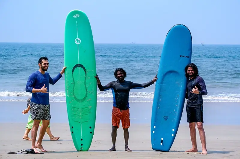 World waves - surfing in India